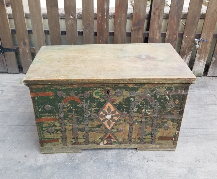 OSMANLI DÖNEMİ NADİR SELVİLİ VE AY YILDIZLI SANDIK