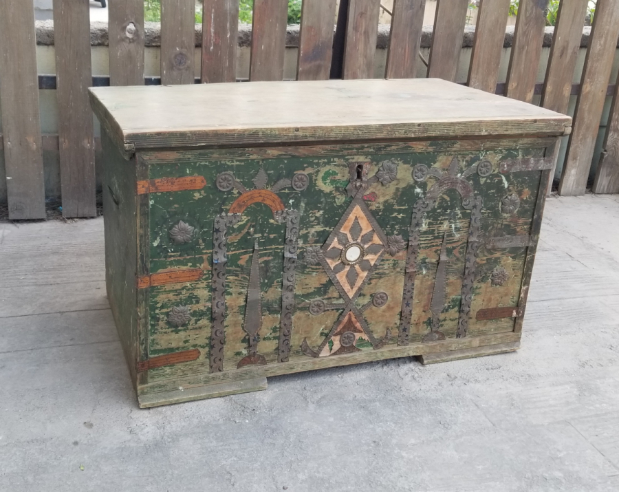 OSMANLI DÖNEMİ NADİR SELVİLİ VE AY YILDIZLI SANDIK