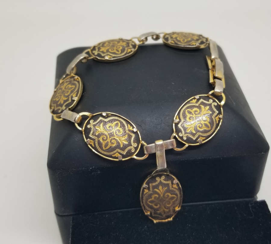 ÜZERİ ALTIN VERMEYLİ ANTİKA TOLEDO BİLEKLİK