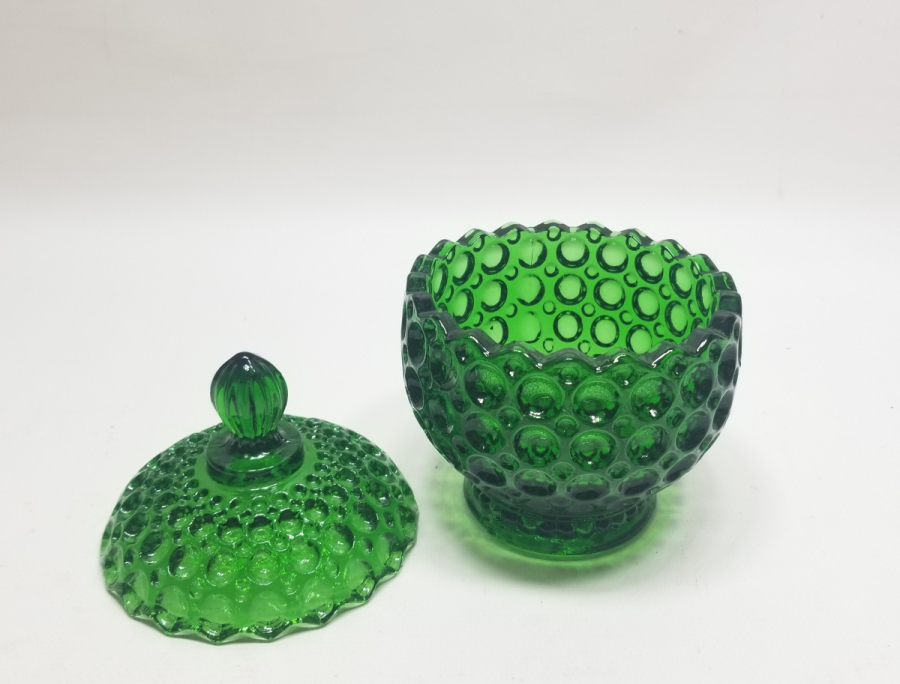 KABARTMA İŞÇİLİKLİ ANTİKA CAM KAPAKLI MACUNLUK