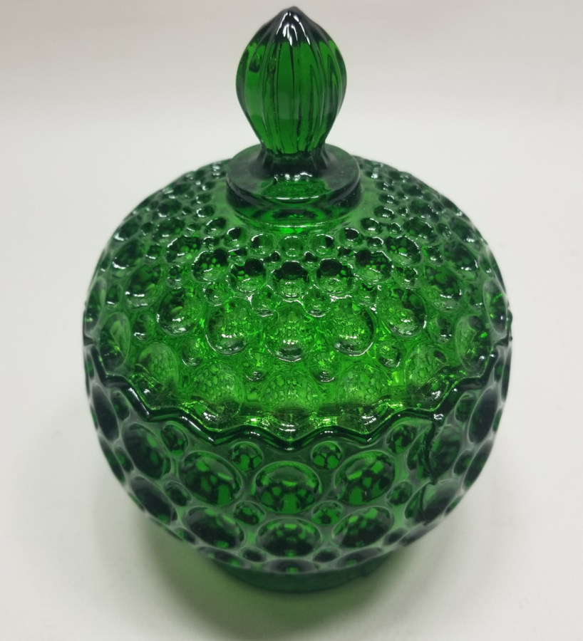 KABARTMA İŞÇİLİKLİ ANTİKA CAM KAPAKLI MACUNLUK