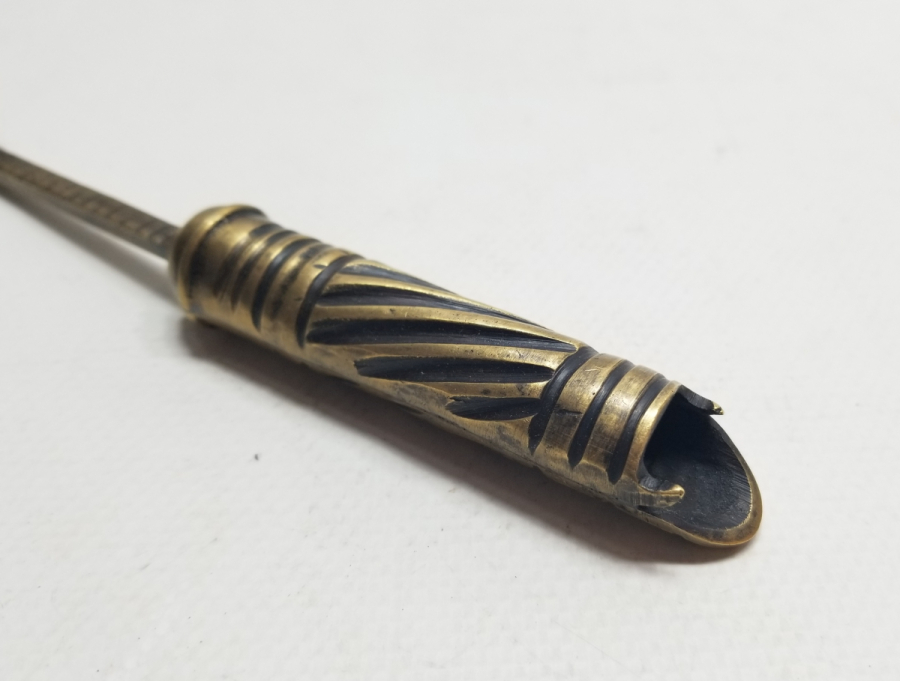 KABARTMA İŞÇİLİKLİ ANTİKA BARUT ÖLÇER