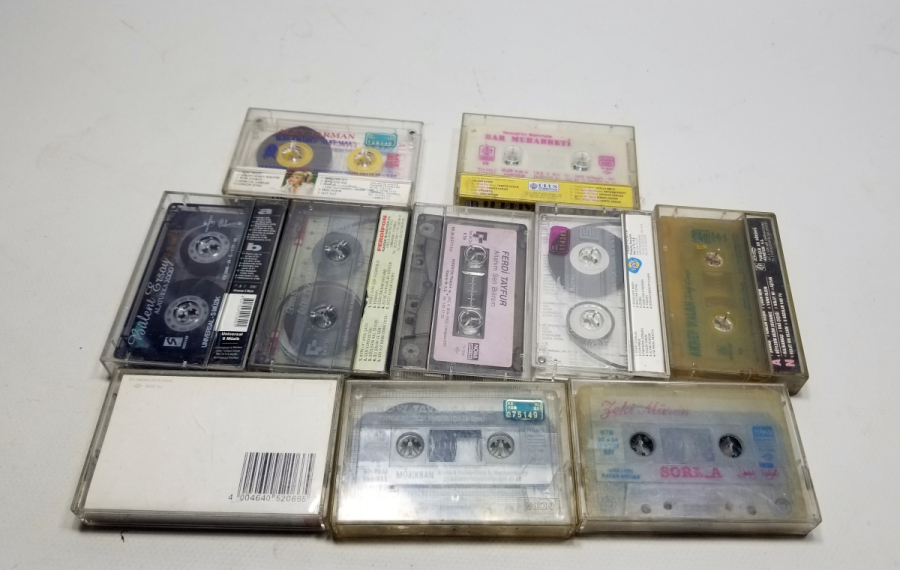 İÇLERİ DOLU NOSTALJİK KASET LOTU