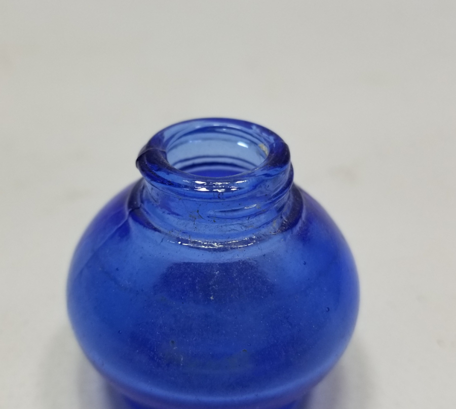 NADİR RENKTE ANTİKA MİNİ İDARE LAMBASI HAZNESİ