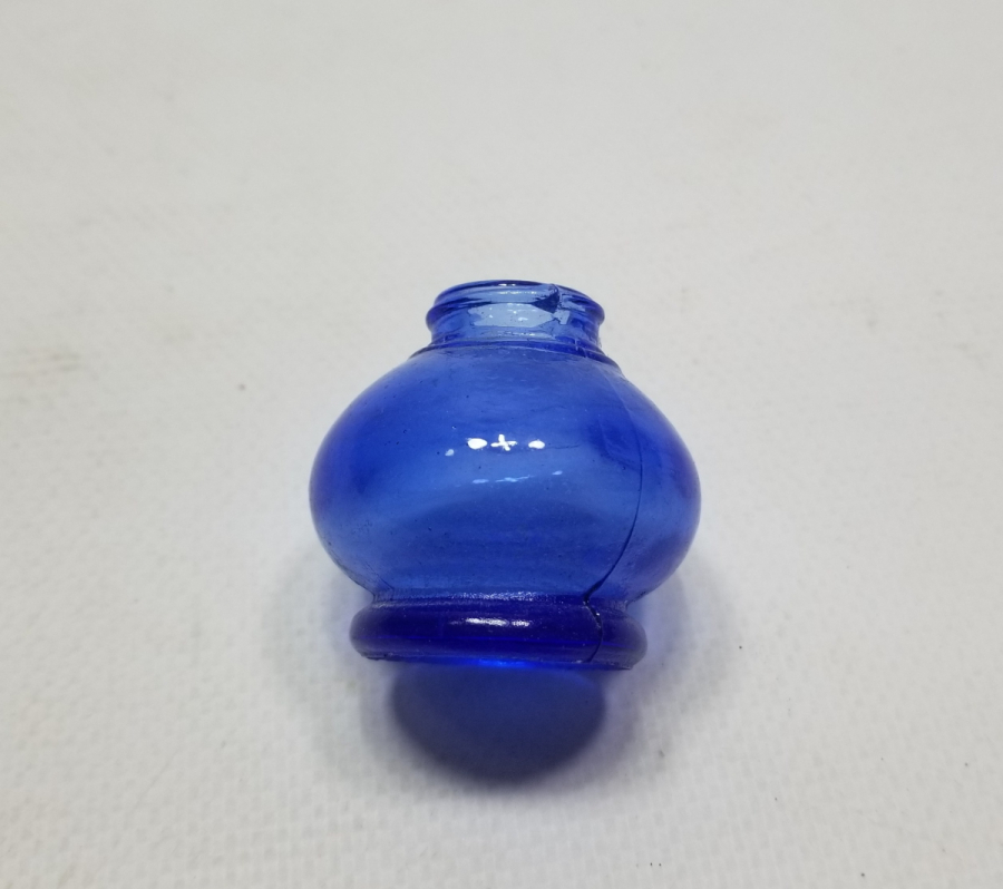 NADİR RENKTE ANTİKA MİNİ İDARE LAMBASI HAZNESİ