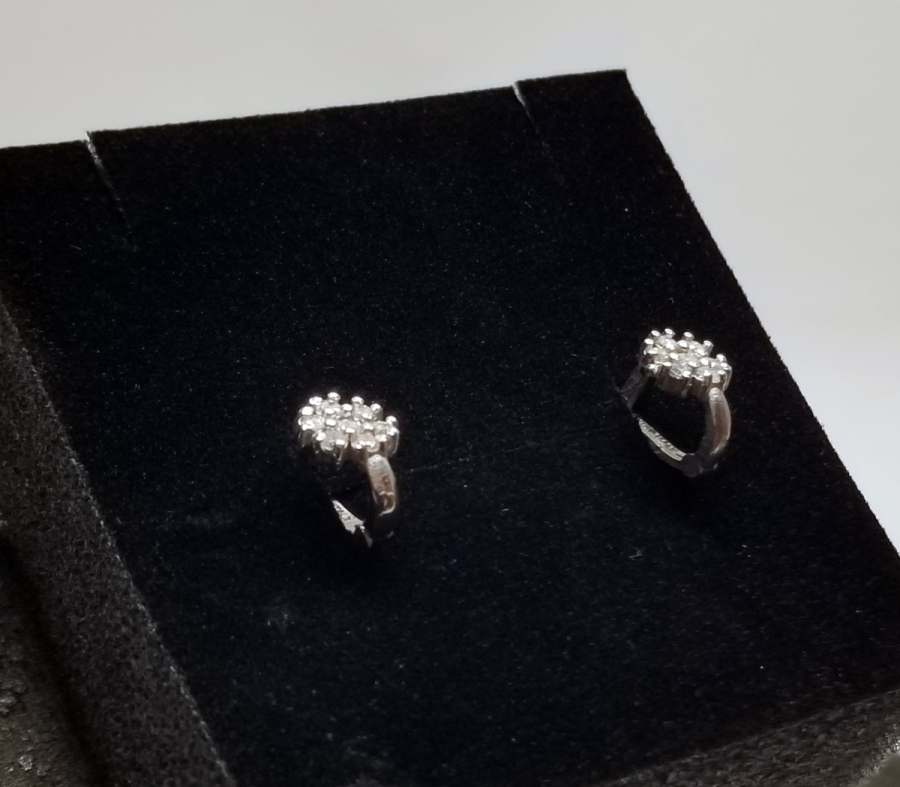 ÖZEL YAPIM PIRLANTA TAŞLI KÜPE