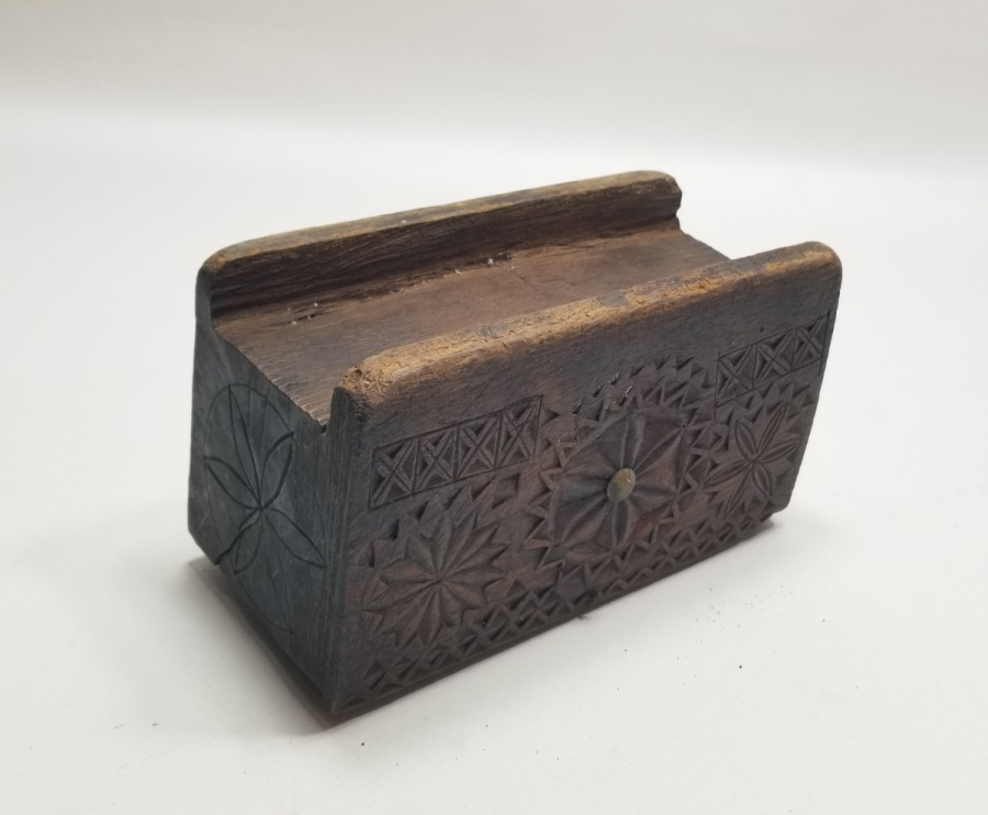 ÜZERİ TARİHLİ OSMANLI DÖNEMİ ÇİFT GÖZLÜ KAHVE KUTUSU