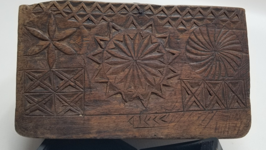 ÜZERİ TARİHLİ OSMANLI DÖNEMİ ÇİFT GÖZLÜ KAHVE KUTUSU