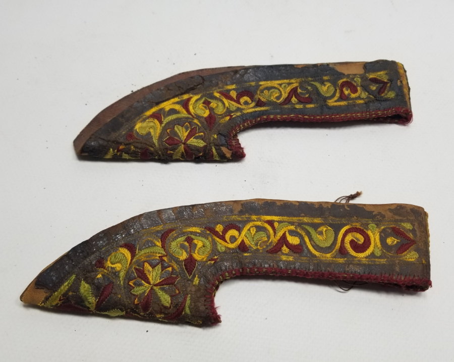 OSMANLI DÖNEMİ SARAY İŞİ AYAKKABI - POTİN ÜSTÜ