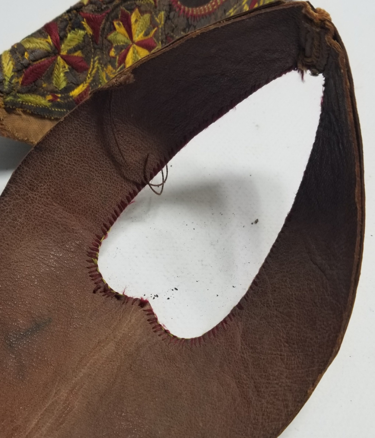 OSMANLI DÖNEMİ SARAY İŞİ AYAKKABI - POTİN ÜSTÜ