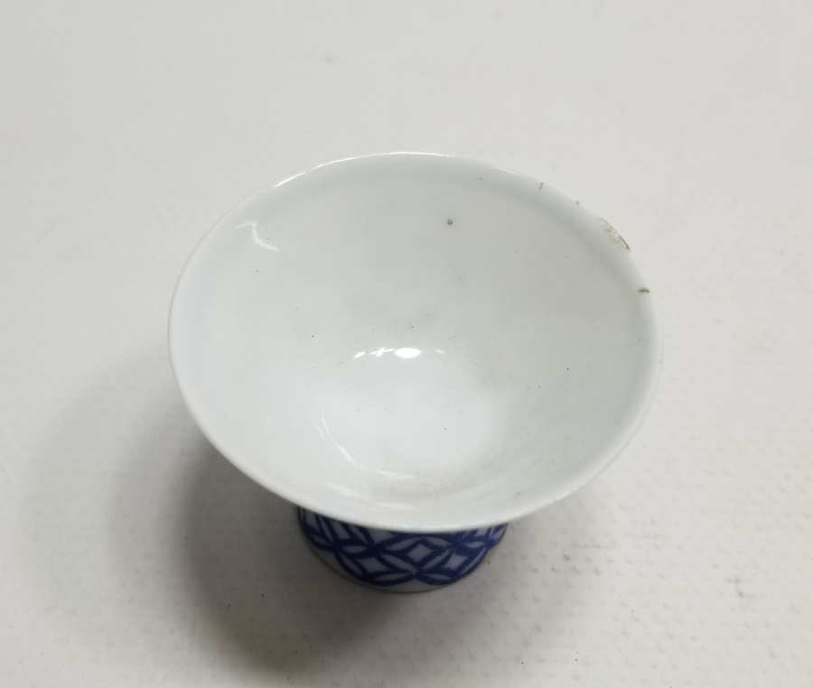 ALTI DAMGALI ANTİKA PORSELEN JAPON KASE