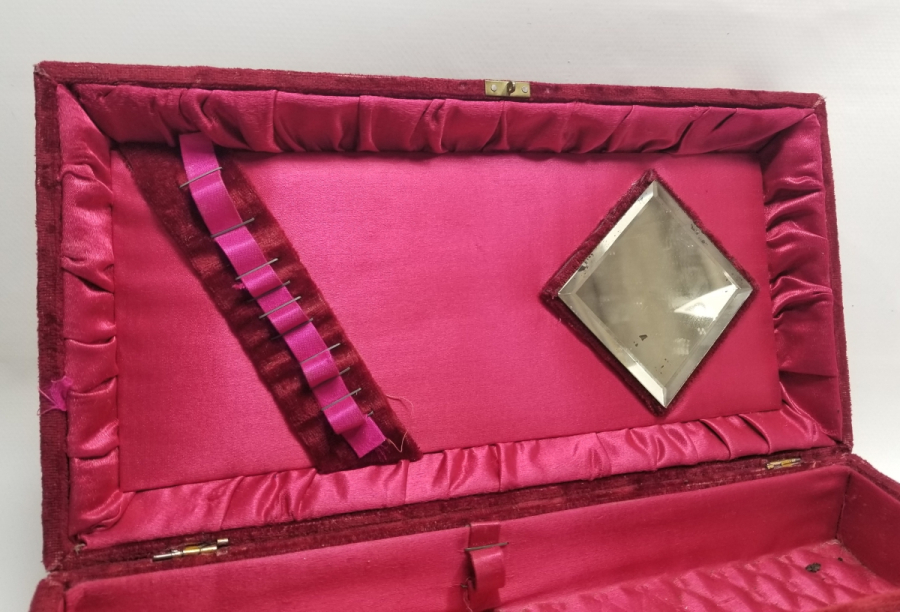 ANTİKA FRANSIZ MÜCEVHER KUTUSU