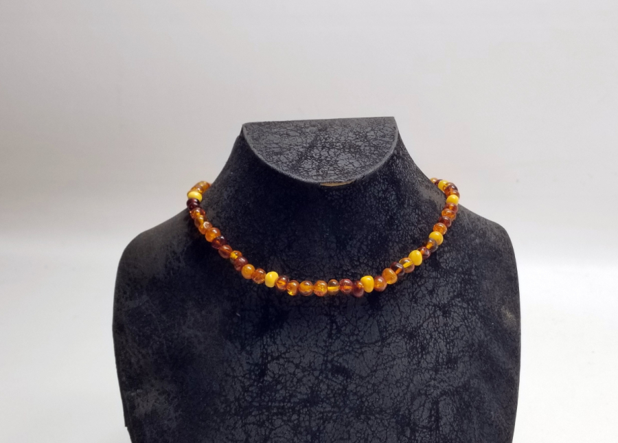 DAMLA KEHRİBARIN HER RENGİNİ BARINDIRAN ÖZEL YAPIM DAMLA KEHRİBAR GERDANLIK