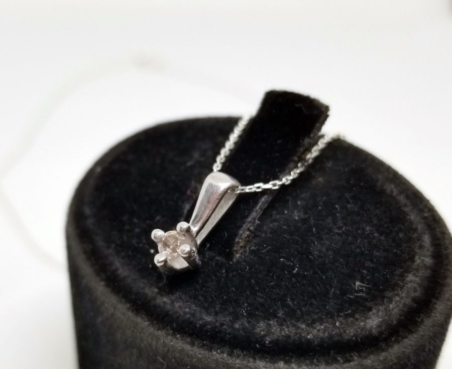 PIRLANTA TAŞLI ÖZEL YAPIM KOLYE