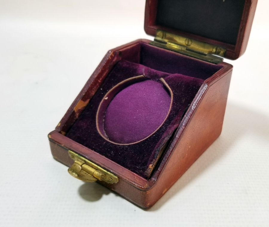 NADİR TİPTE OSMANLI DÖNEMİ LEVANTEN CEP SAATİ STANDI