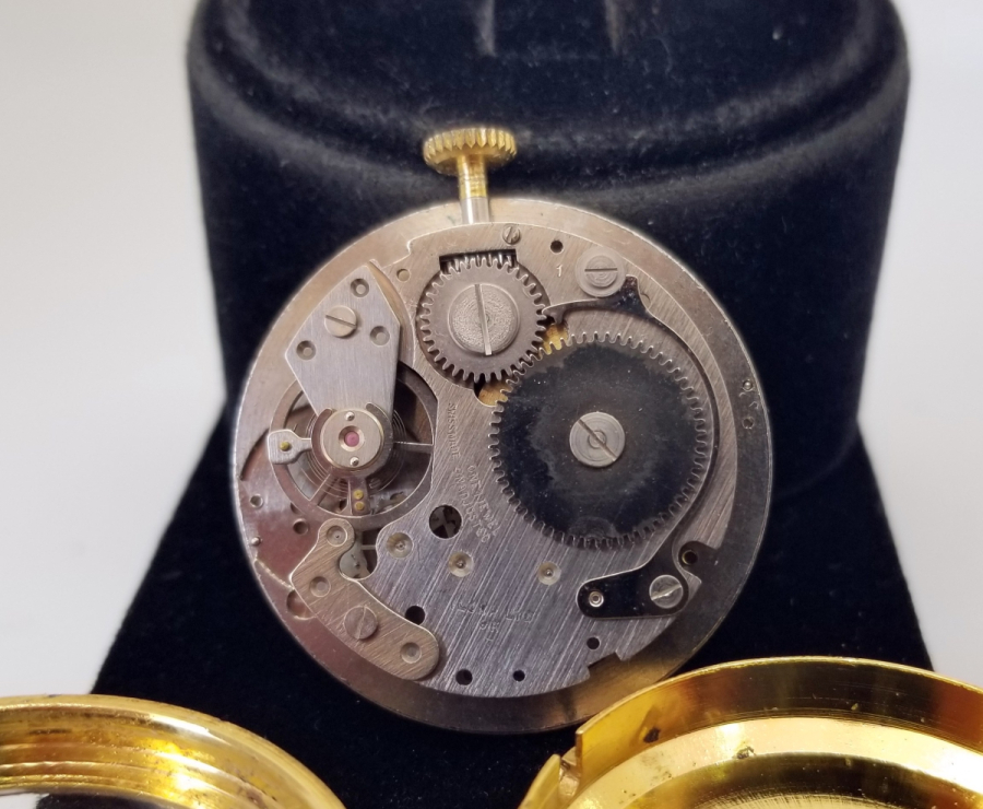 ALTIN KAPLAMA ANTİKA KURMALI KOLYE SAAT