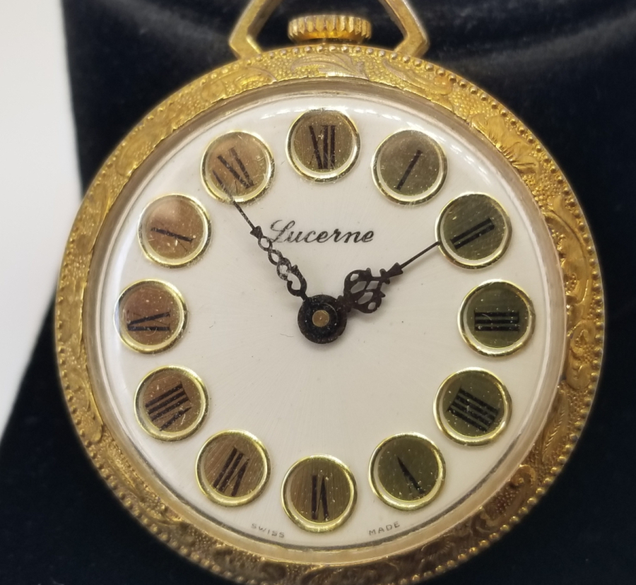 ALTIN KAPLAMA ANTİKA KURMALI KOLYE SAAT