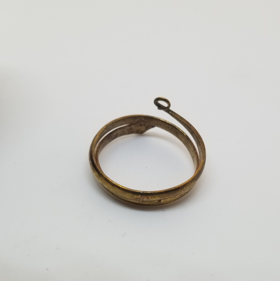 KABARTMA İŞÇİLİKLİ YILAN FORMLU OSMANLI DÖNEMİ RUM İŞİ YÜZÜK