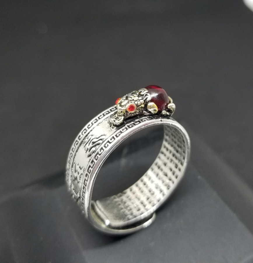 UZAKDOĞU YAPIMI GÜMÜŞ KAPLAMA YÜZÜK