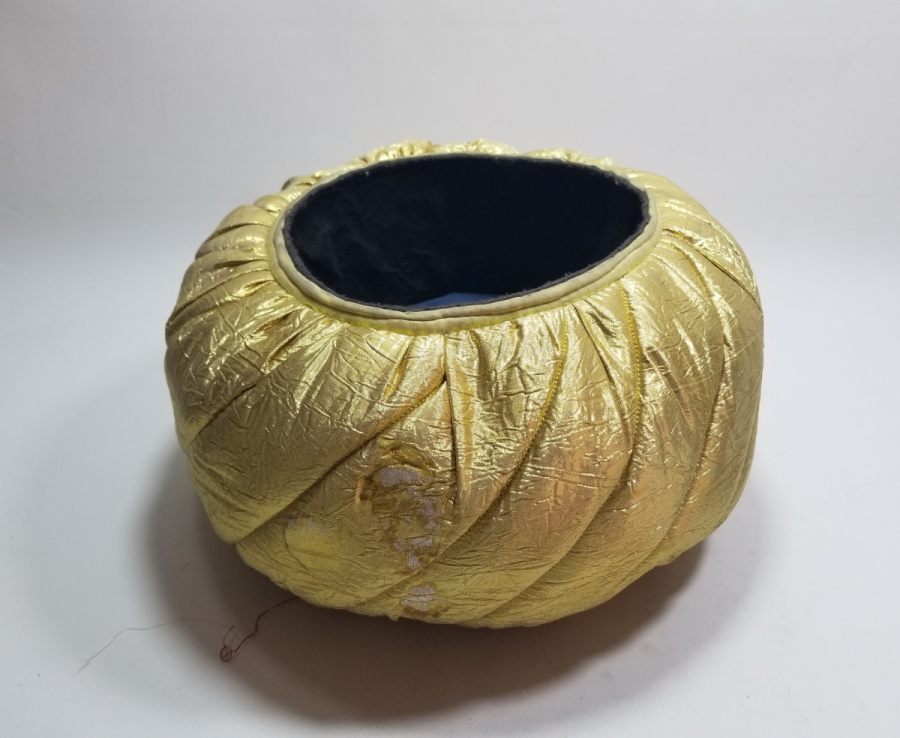 TİYATRO İÇİN YAPILMIŞ DEKORATİF PADİŞAH KAVUĞU