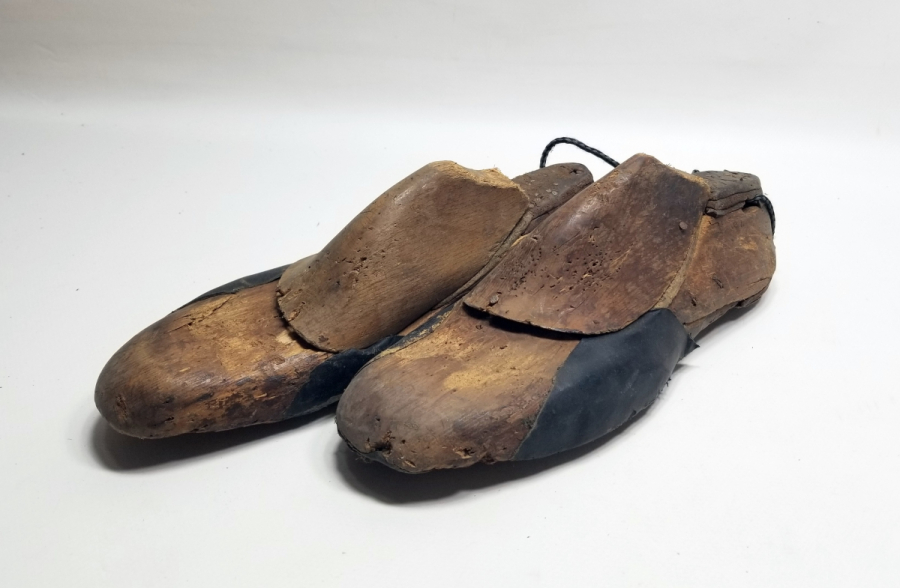 OSMANLI DÖNEMİ EL YAPIMI AHŞAP AYAKKABICI KALIBI