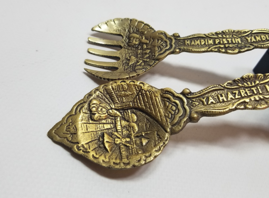 KABARTMA İŞÇİLİKLİ ANTİKA PİRİNÇ DUVAR ÇATAL KAŞIĞI