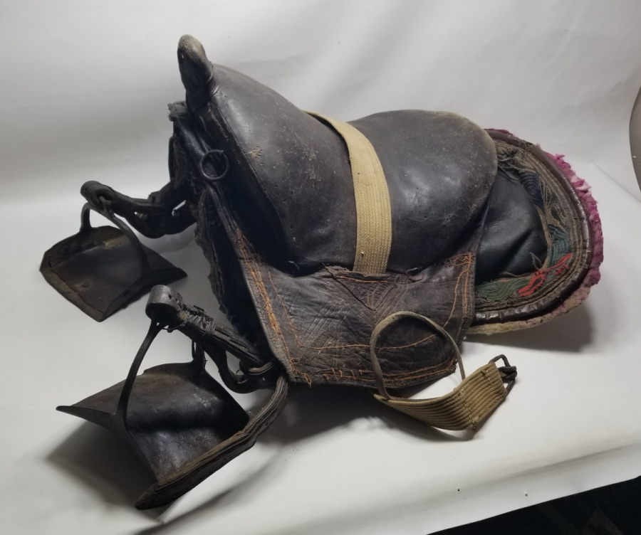 OSMANLI DÖNEMİ ÜZERİ İŞLEMELİ TAM TAKIM ÇERKES AT EYERİ