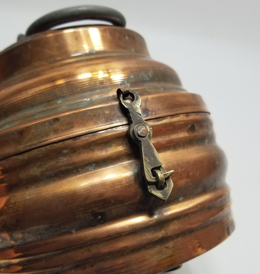 OSMANLI DÖNEMİ SÜLEYMANİYE YAPIMI SEFERTASI FORMLU SABUNLUK - KİLDANLIK