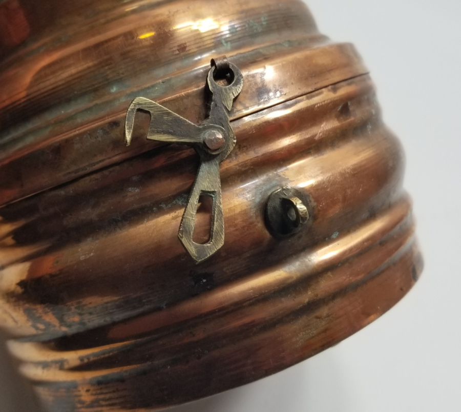 OSMANLI DÖNEMİ SÜLEYMANİYE YAPIMI SEFERTASI FORMLU SABUNLUK - KİLDANLIK