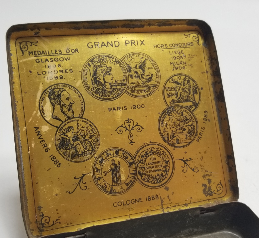 ÜZERİ OSMANLICA YAZILI SİGARA TABAKASI