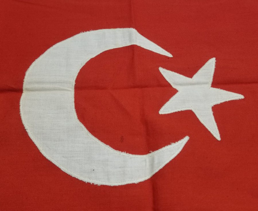 ÇİL KONDİSYONDA OSMANLI DÖNEMİ NADİR ASKERİ BAYRAK