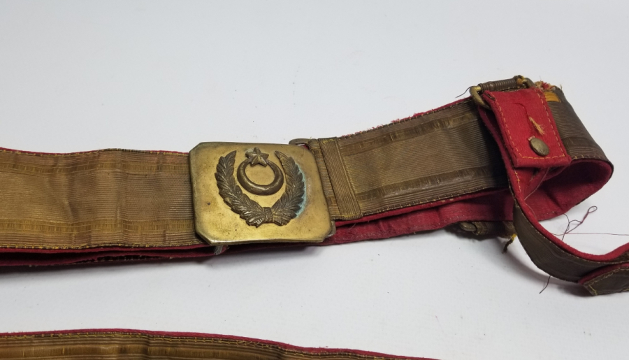 ALTIN SIRMA İŞÇİLİKLİ TAM TAKIM OSMANLI DÖNEMİ SUBAY KEMERİ