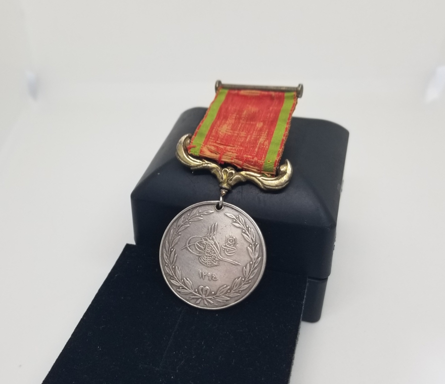 2.ABDÜLHAMİT HAN DÖNEMİ GÜMÜŞ ASKI VE İPEK KURDELASIYLA RUSYA MUHAREBESİ MADALYASI