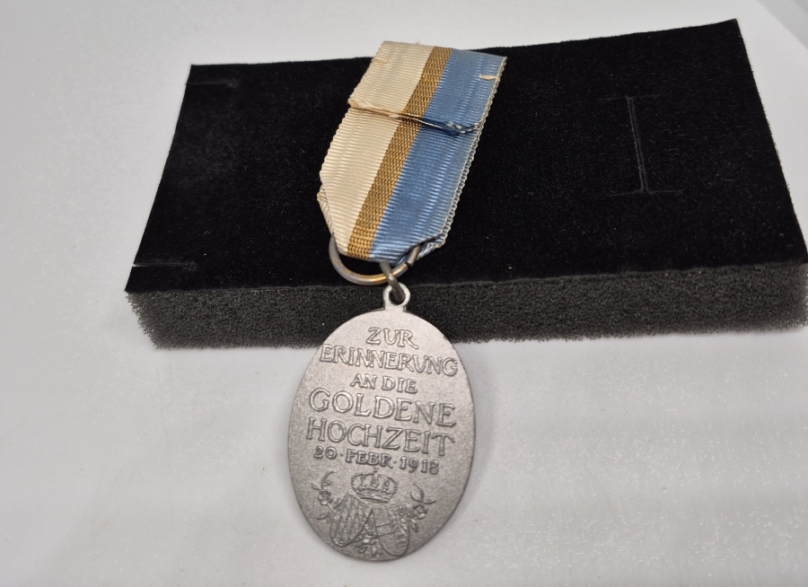 1918 TARİHLİ ALTIN EVLİLİK YILDÖNÜMÜ MADALYASI