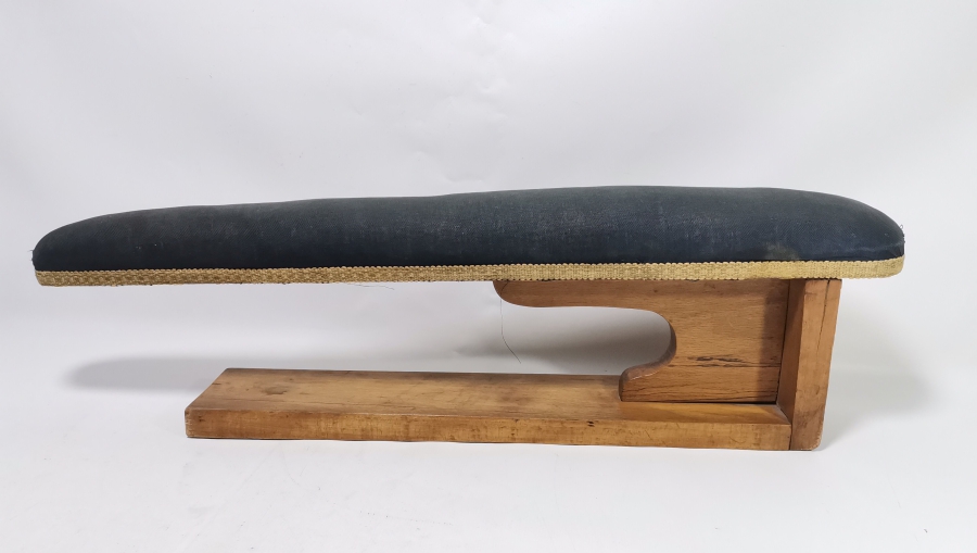 OSMANLI DÖNEMİ NADİR EL YAPIMI İPEK KIYAFET ÜTÜ MASASI