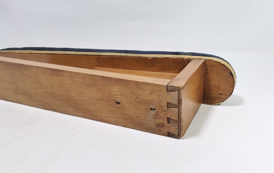 OSMANLI DÖNEMİ NADİR EL YAPIMI İPEK KIYAFET ÜTÜ MASASI