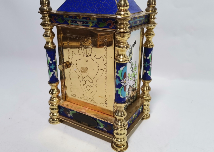 MİNE İŞÇİLİKLİ ANTİKA MASA SAATİ