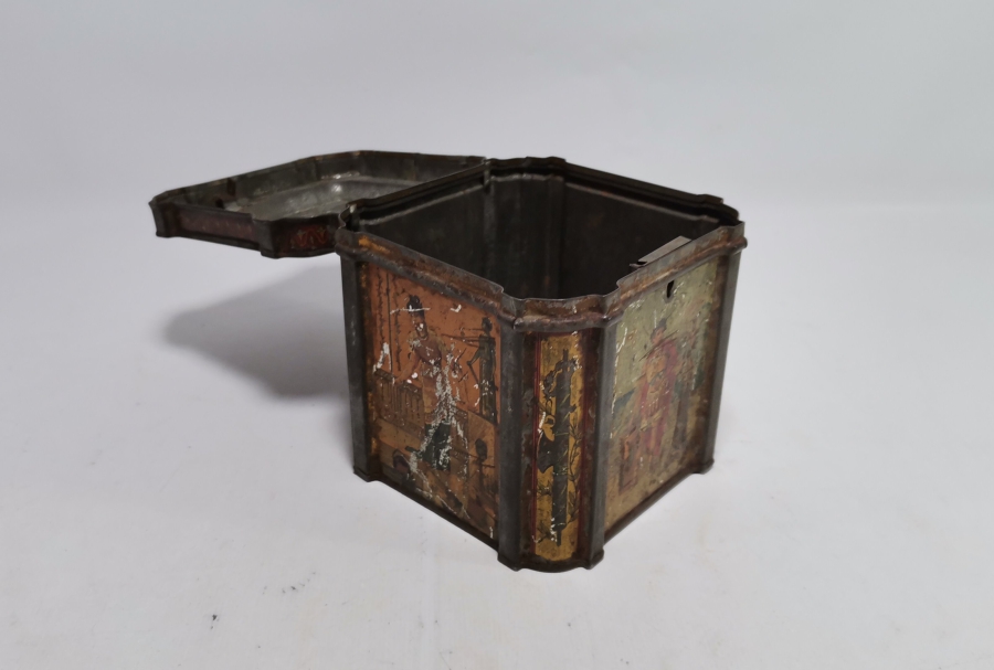 NADİR TİPTE OSMANLI DÖNEMİ ORİJİNAL ETİKETİYLE İNGİLİZ ÇAY KUTUSU