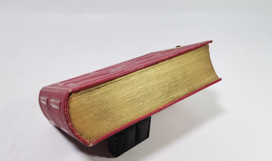 ÜZERİ ALTIN VERMEYLİ VE MÜHRÜ SÜLEYMANLI FOTOĞRAF ALBÜMÜ