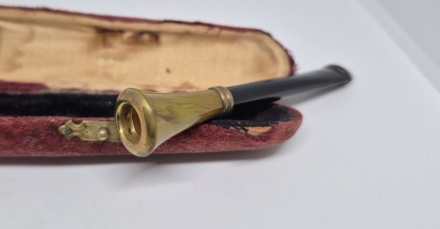 ORİJİNAL KUTUSUNDA ANTİKA KEHRİBAR SİGARA AĞIZLIĞI