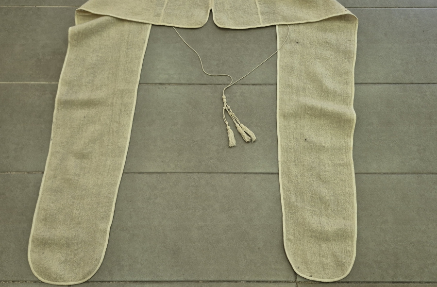 OSMANLI DÖNEMİ EL DOKUMA ÜZERİ AŞİRET FİGÜRLÜ NADİR ÇERKES KIŞLIK BAŞLIK