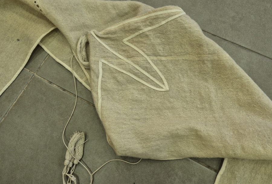 OSMANLI DÖNEMİ EL DOKUMA ÜZERİ AŞİRET FİGÜRLÜ NADİR ÇERKES KIŞLIK BAŞLIK