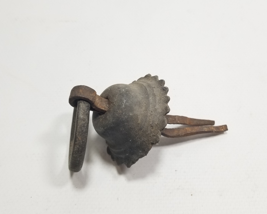 KABARTMA İŞÇİLİKLİ OSMANLI DÖNEMİ BRONZ KAPI TUTMACI