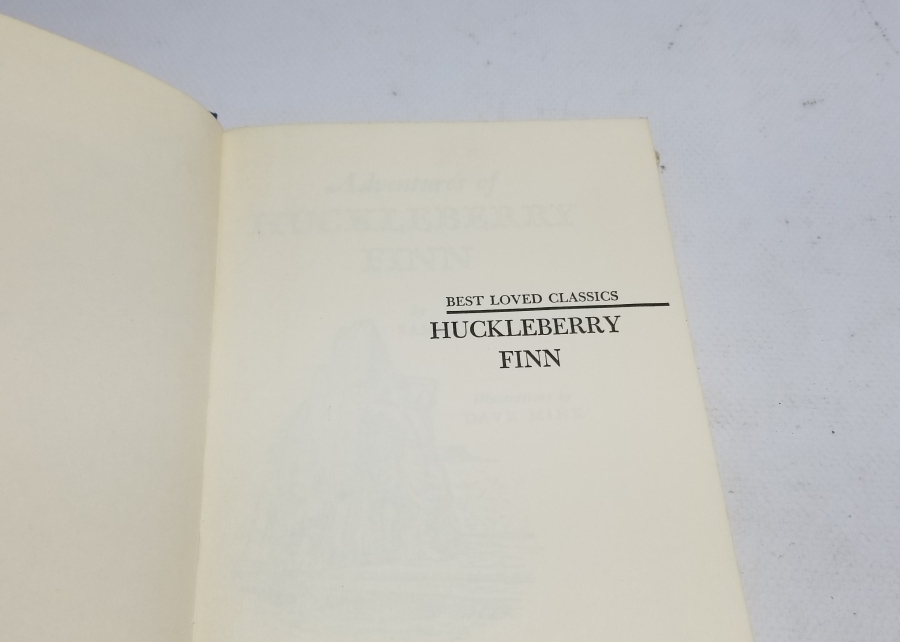 İNGİLİZCE HUCKLEBERRY FINN MACERALARI KİTAP