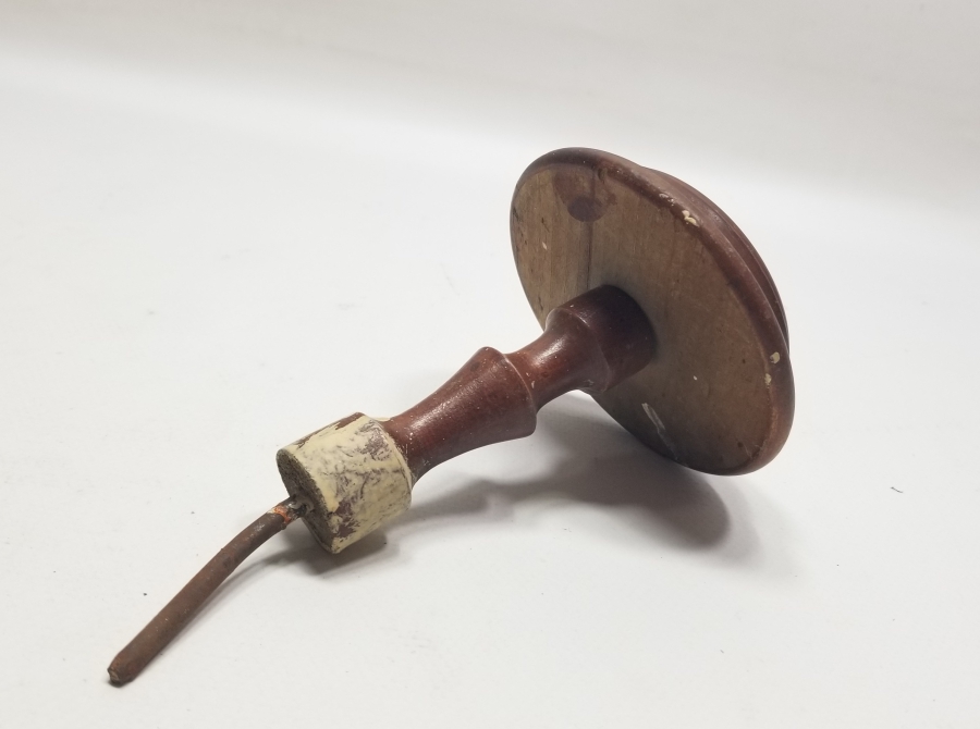 AHŞAP ÜZERİ ALTIN VERMEYLİ PORSELEN APLİKLİ OSMANLI DÖNEMİ NADİR KAPI KOLU