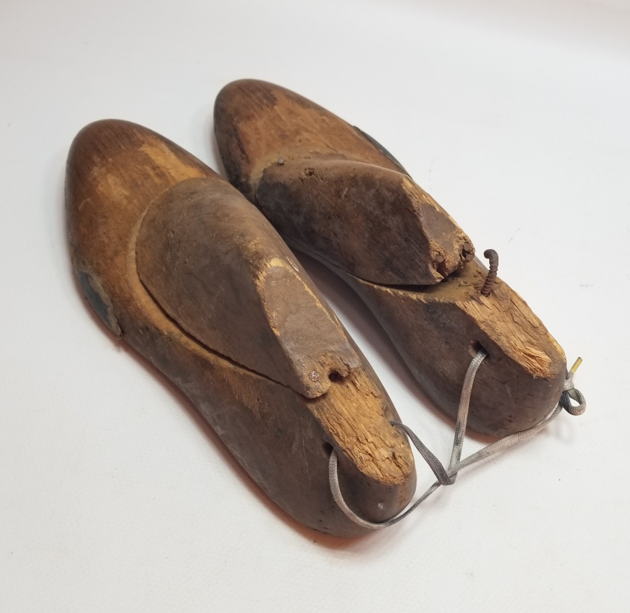 OSMANLI DÖNEMİ EL YAPIMI AHŞAP AYAKKABICI KALIBI