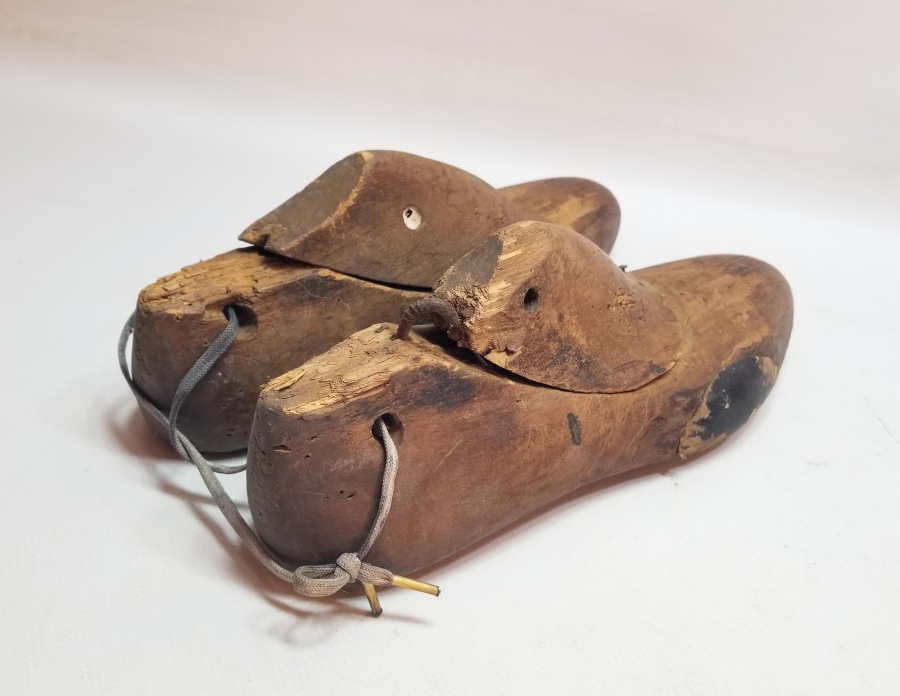 OSMANLI DÖNEMİ EL YAPIMI AHŞAP AYAKKABICI KALIBI