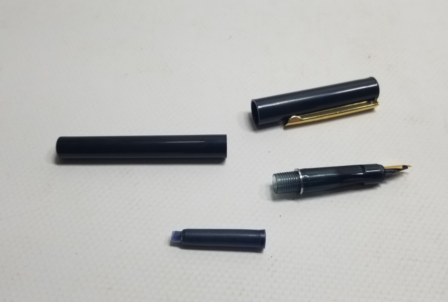 ÇİL KONDİSYONDA DOLMA KALEM