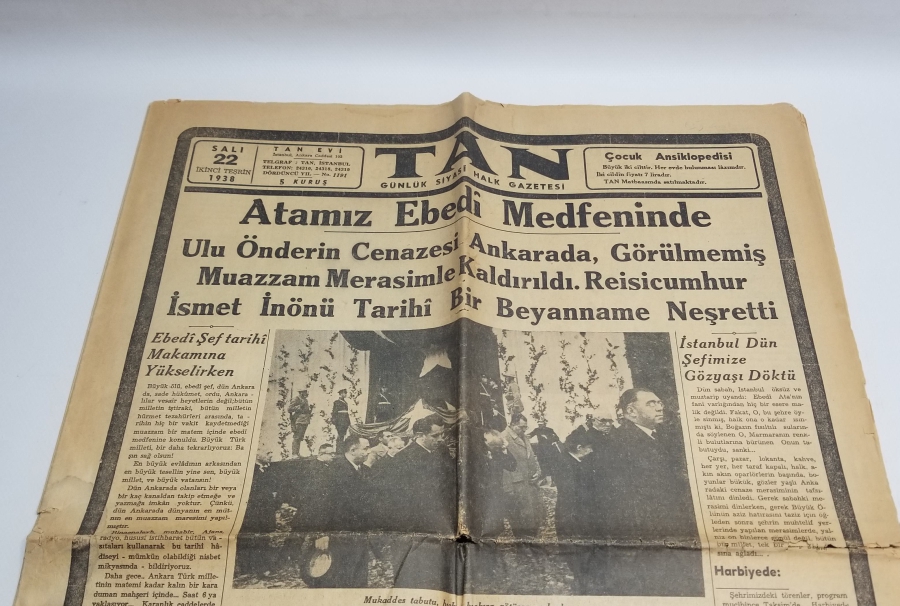 22 KASIM 1938 TARİHLİ MUSTAFA KEMAL ATATÜRK'ÜN ÖLÜMÜ KONULU TAN GAZETESİ