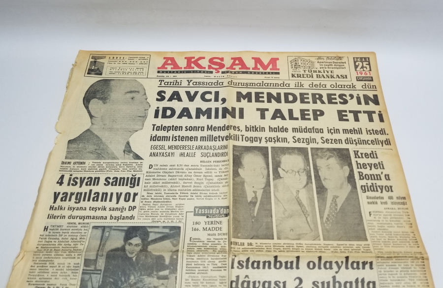 ADNAN MENDERES'İN İDAMI KONULU 25 OCAK 1961 TARİHLİ AKŞAM GAZETESİ
